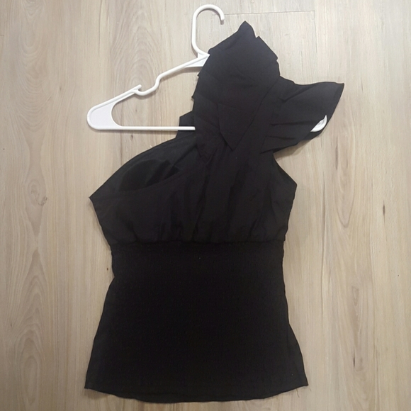 Black top - Picture 4 of 5